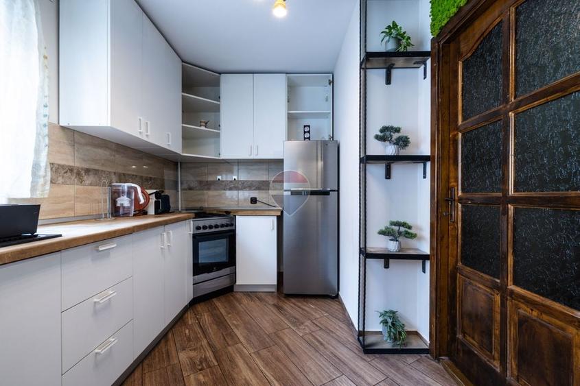 Apartament cu 3 camere decomandat în Blumăna
