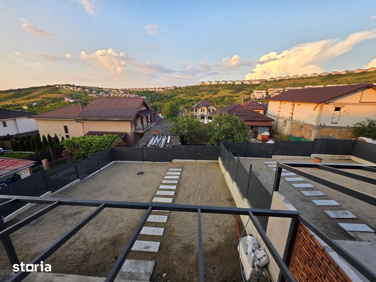 Casă cu 5 camere cu Teren 300 Mp în Apahida
