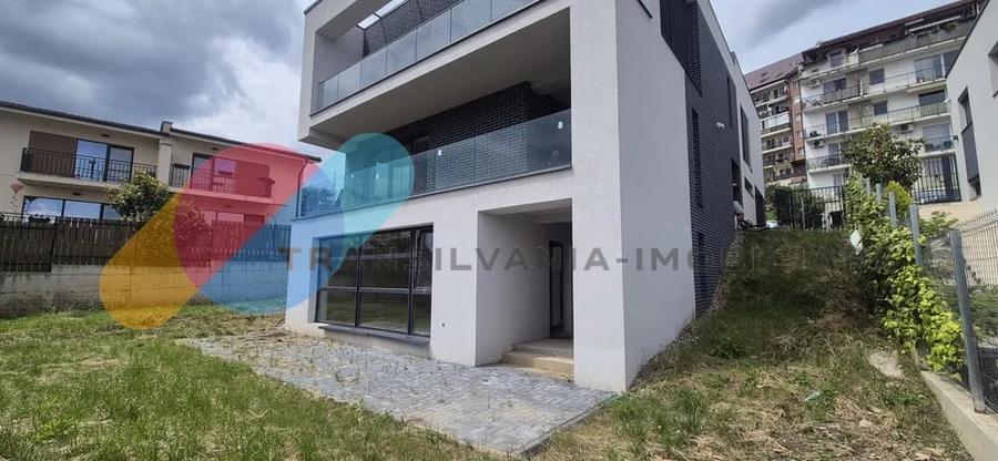 Apartament pe două niveluri cu grădină, 160 mp – Str. Edgar Quinet - 1