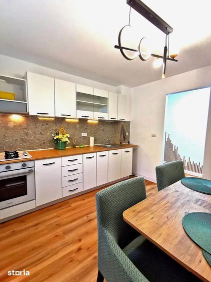 Apartament cu 2 camere decomandat în Girocului