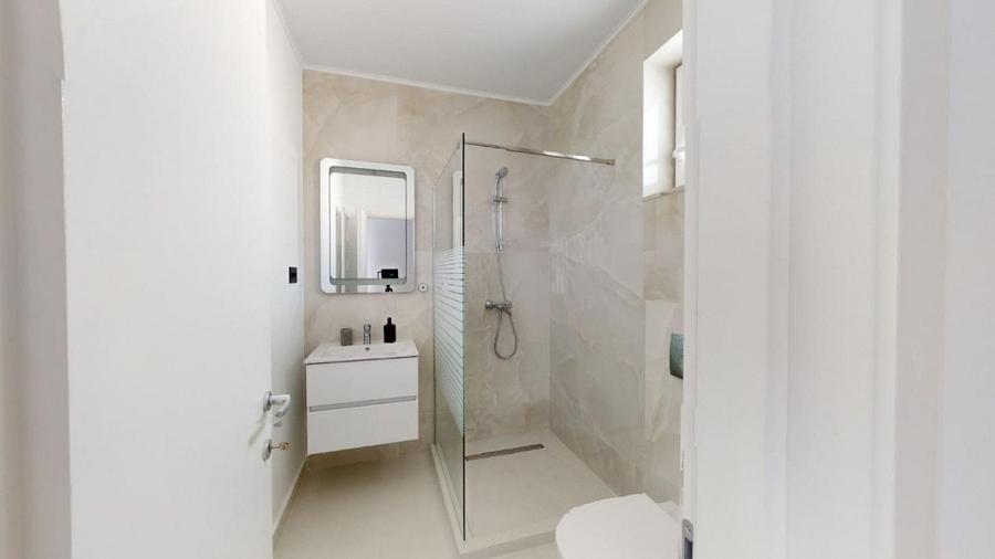 Duplex cu 5 camere cu Canalizare în Pipera