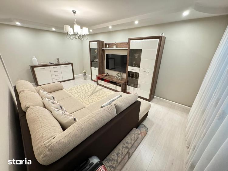 Apartament cu 3 camere decomandat în Lunca Cetățuii