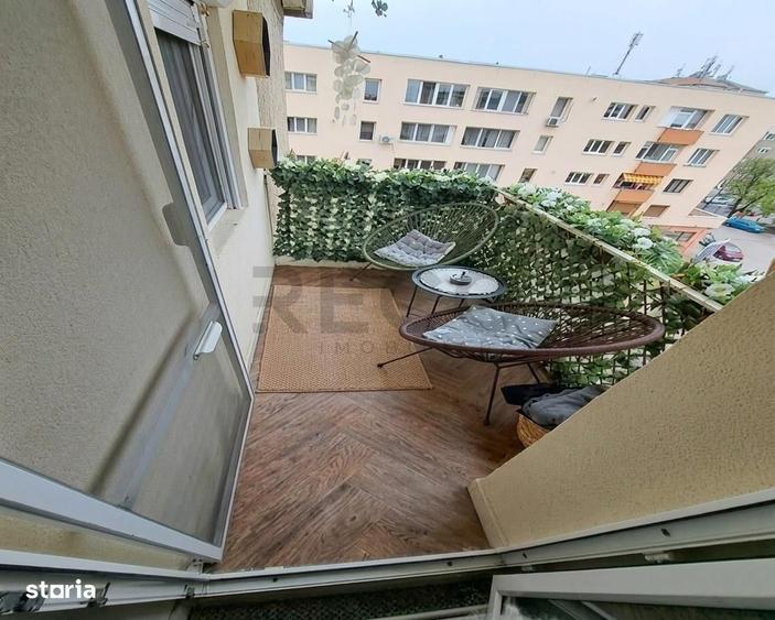 Apartament cu 2 camere decomandat în Central