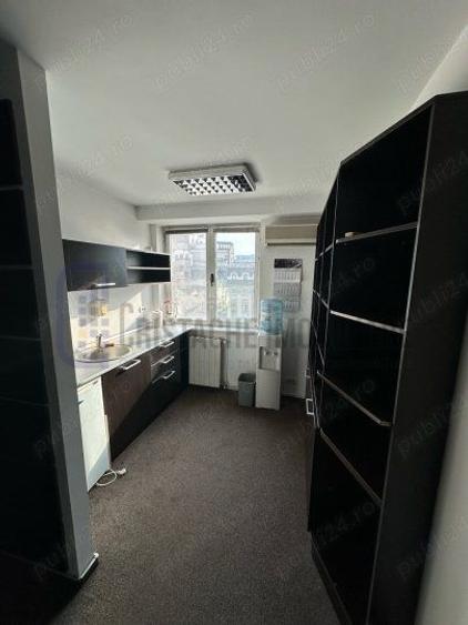 Birou, de 100 mp, în Națiunile Unite