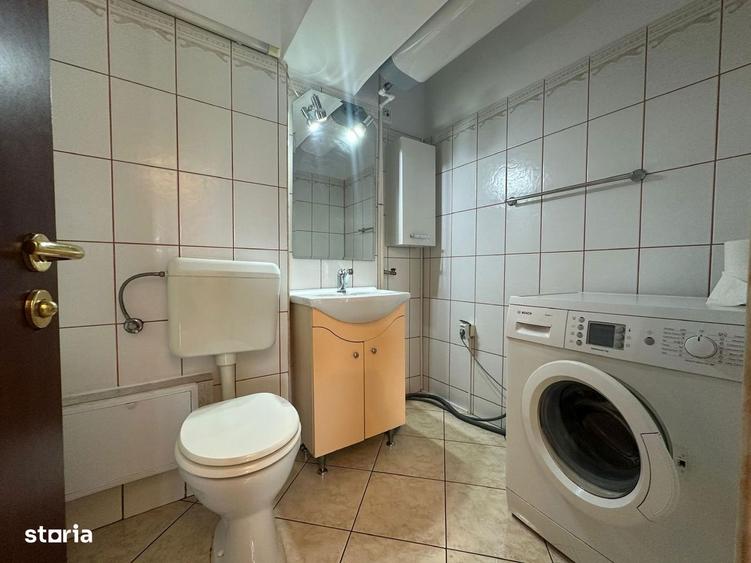 Apartament cu 3 camere semidecomandat, mobilat în Bucureștii Noi