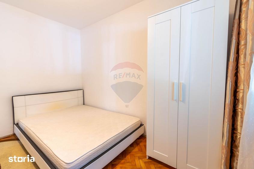 Apartament cu 3 camere decomandat în Zorilor