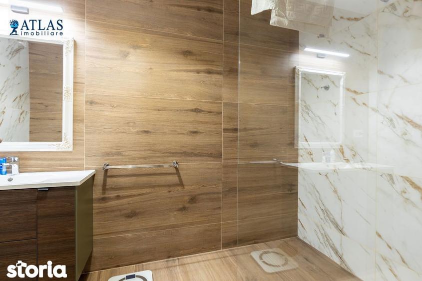 Apartament cu 4 camere în Schei