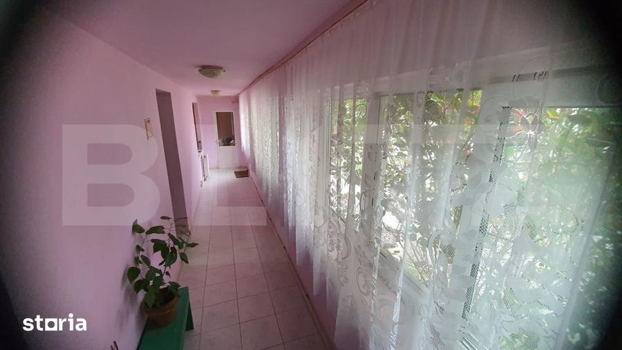 Casă cu 2 camere cu Teren 445 Mp în Piața Centrală