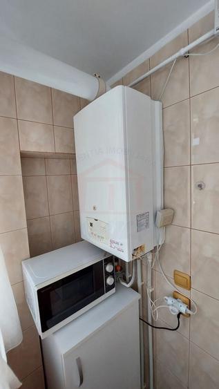 Apartament cu 3 camere decomandat în Siderurgiștilor