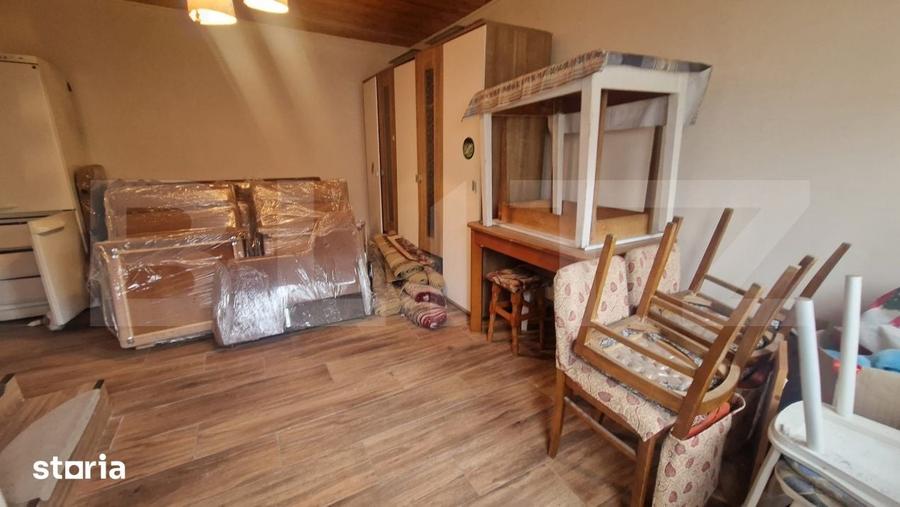 Casă cu 5 camere cu Teren 935 Mp în Central
