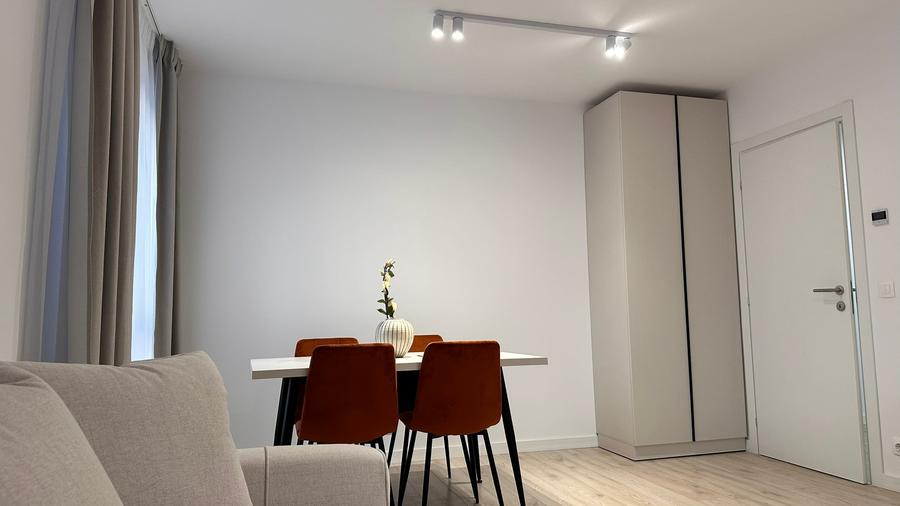Apartament cu 3 camere decomandat în Nord