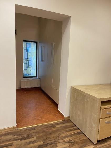 Casă individuală cu 3 camere cu Canalizare în Bucureștii Noi