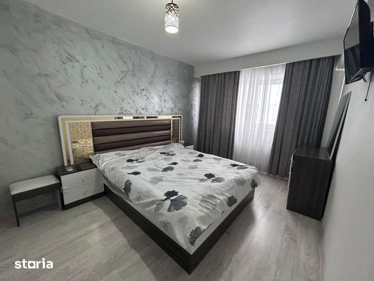 Apartament cu 3 camere decomandat, mobilat în Brăilița