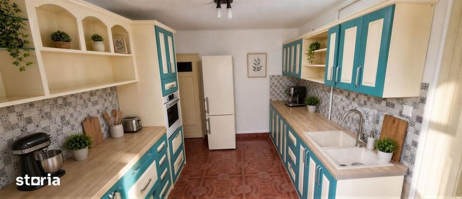 Casă cu 5 camere cu Teren 411 Mp în Ultracentral