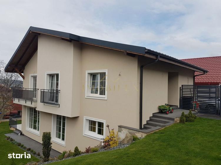 Casă cu Teren 531 Mp în Gruia