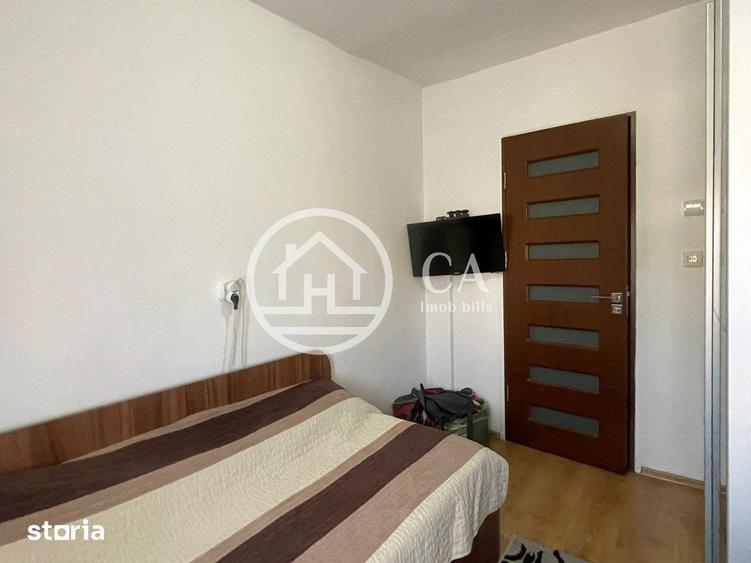 Apartament cu 3 camere semidecomandat în Nufărul