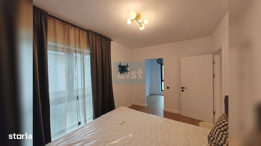 Casă cu 4 camere cu Teren 400 Mp în Central