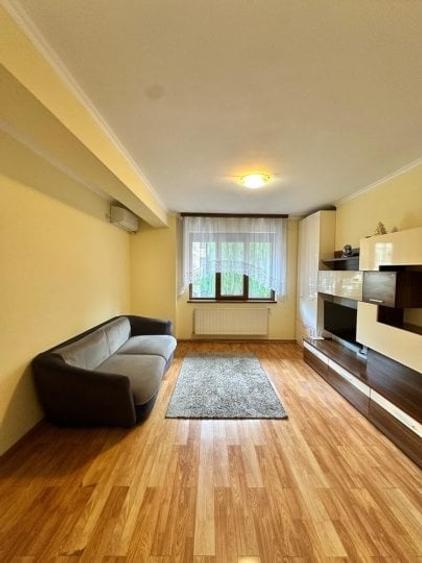 Apartament cu 2 camere semidecomandat, mobilat în Bucureștii Noi