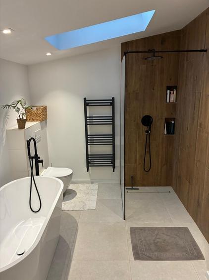 Duplex cu 5 camere cu Canalizare în Sânpetru