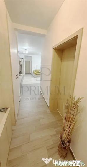 Apartament cu 3 camere semidecomandat în Central