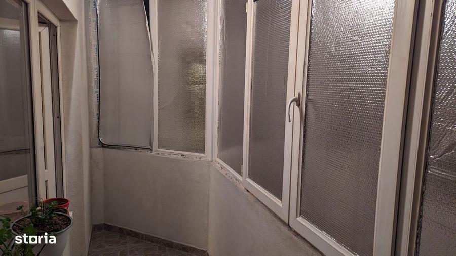 Garsonieră decomandată în Gării