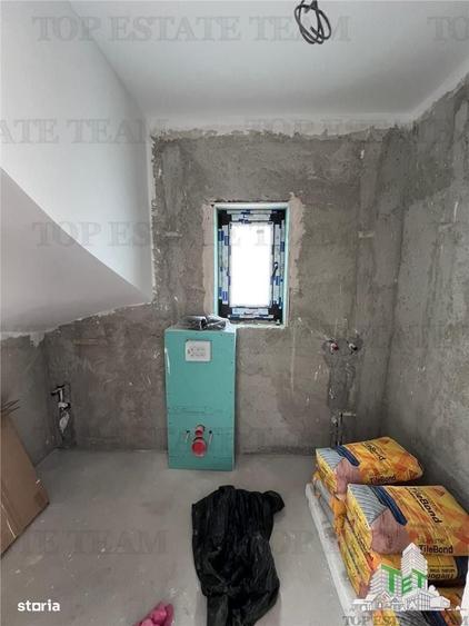 Casă cu 4 camere cu Teren 330 Mp în Prelungirea Ghencea