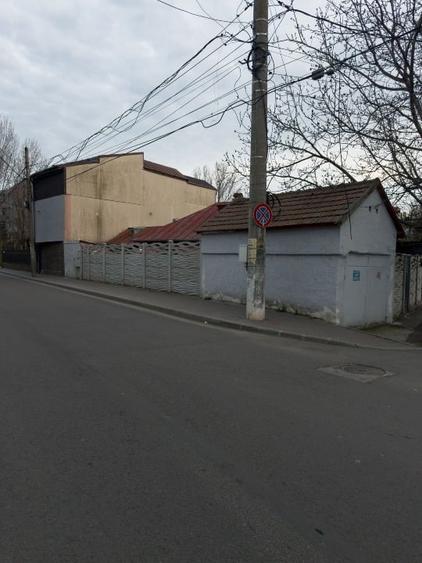 Casă individuală cu 4 camere cu Teren 198 Mp în Faleza Nord