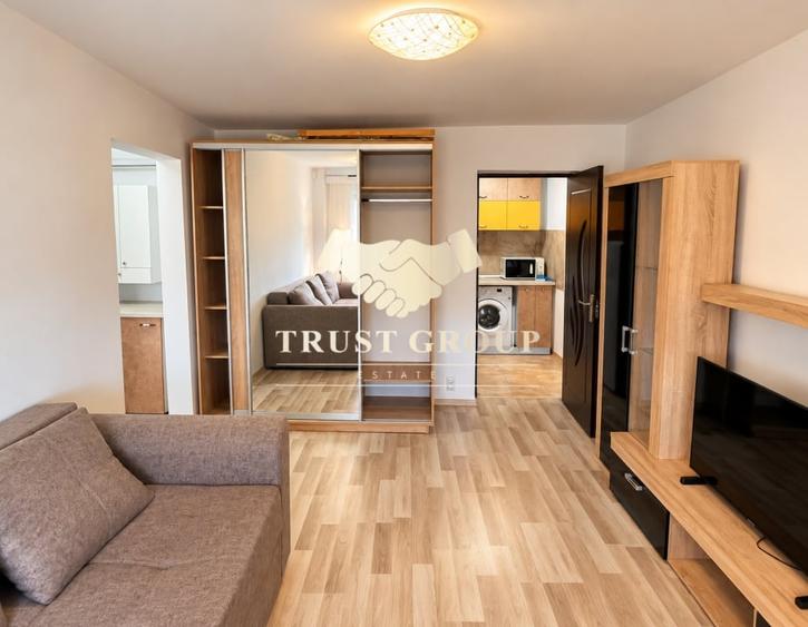 Apartament cu 2 camere semidecomandat în Victoriei