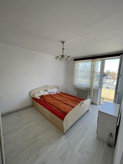 Apartament cu 2 camere semidecomandat, mobilat în Ultracentral
