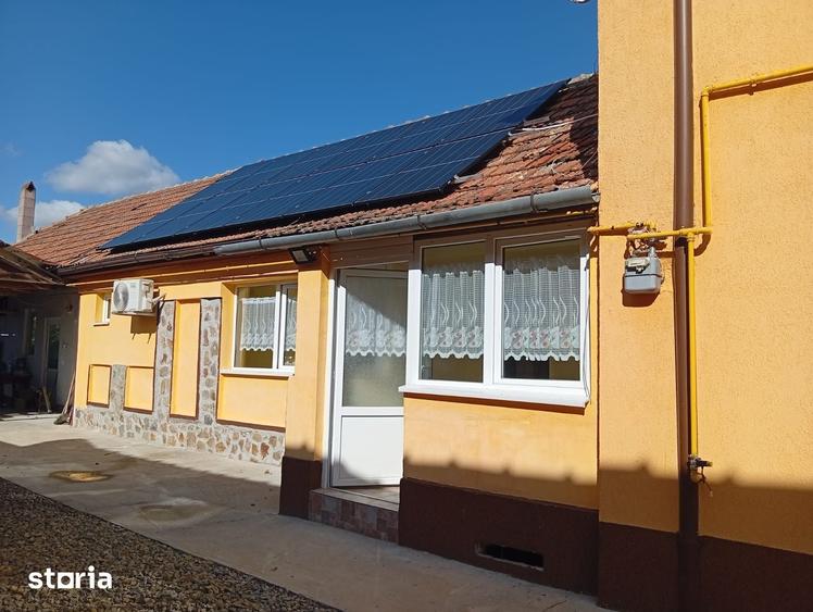 Casă cu 7 camere cu Teren 864 Mp în Gai