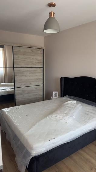 Apartament cu 2 camere decomandat în Florești