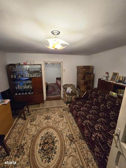 Casă cu 3 camere în Central