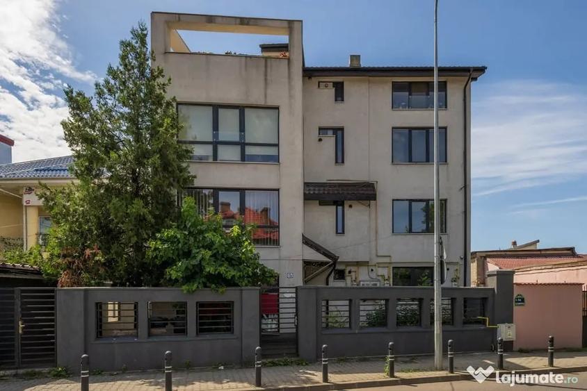 Casă cu 3 camere cu Teren 115 Mp în Drumul Sării