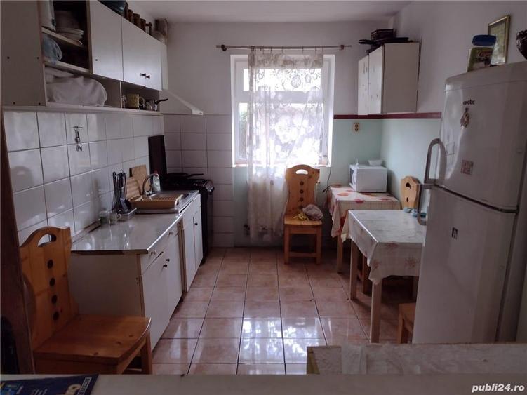 Casă cu Teren 1000 Mp în Limanu