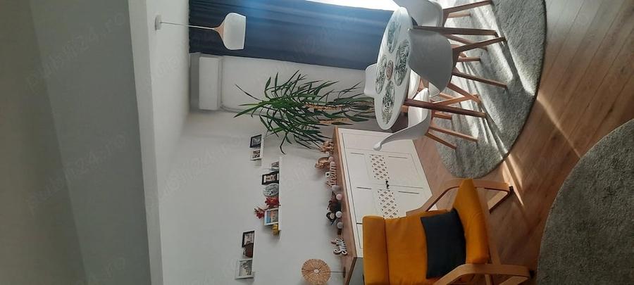 Apartament cu 2 camere decomandat în Piața Cluj