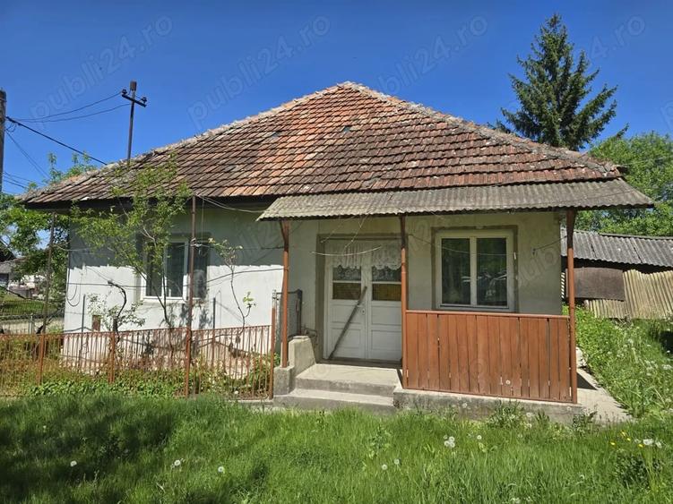 Casă cu Teren 33 Mp în Central
