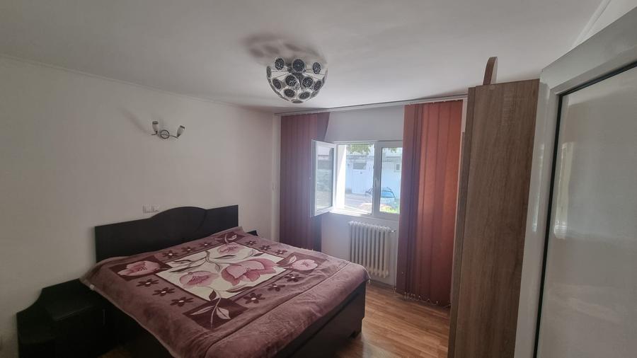 Apartament cu 2 camere decomandat în Tătărași
