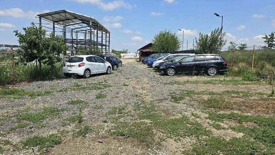 Teren de 700 mp, în Exterior Vest