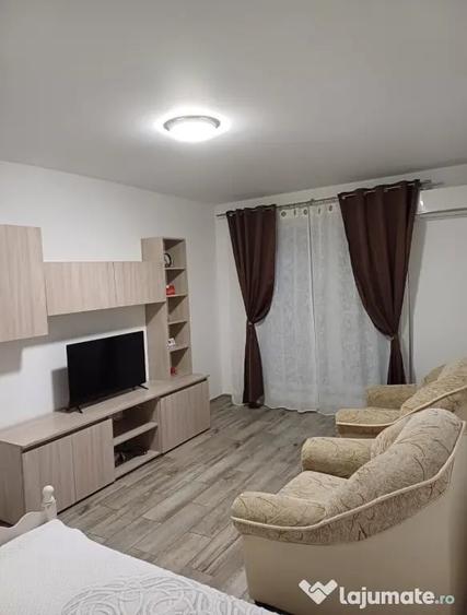Garsonieră decomandată în Florești