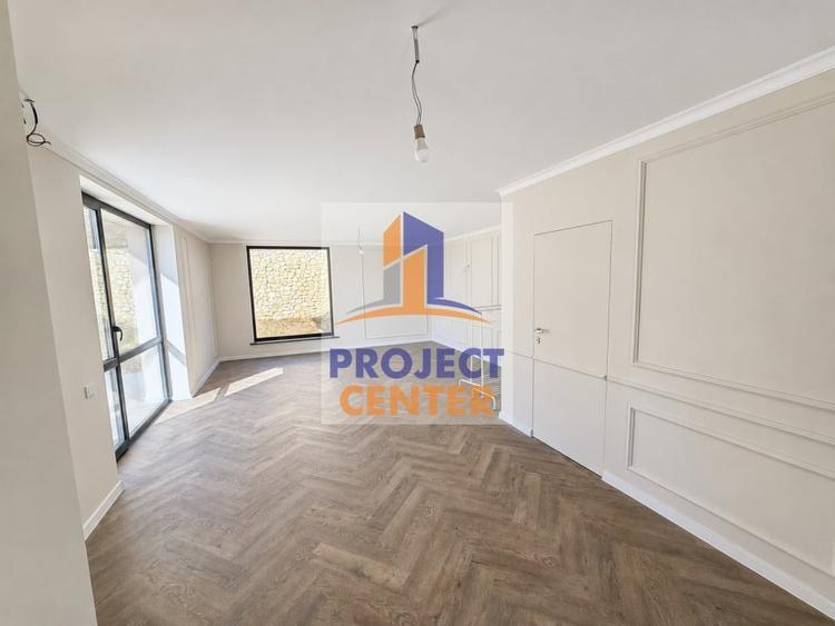 Duplex cu 4 camere cu Canalizare în Ștefănești