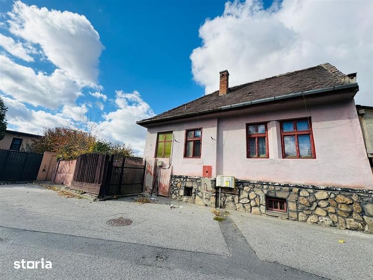 Casă cu 5 camere cu Teren 536 Mp în Turnișor