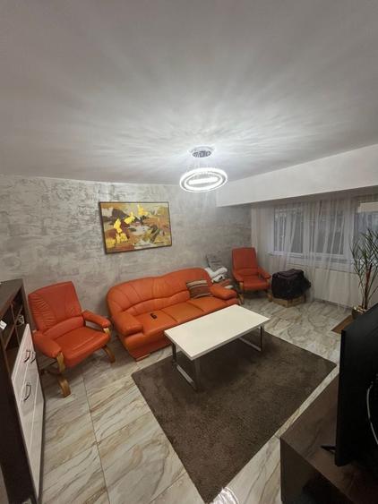 Apartament cu 2 camere decomandat, mobilat în Faleza Nord