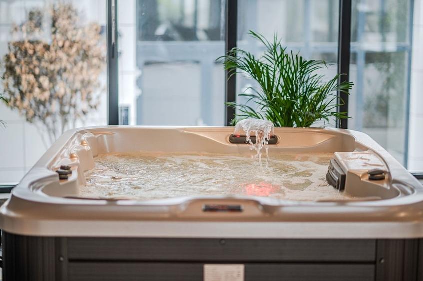 Apartament cu 2 camere decomandat în Mamaia-Sat