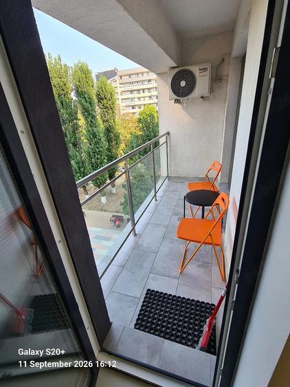 Apartament cu 2 camere decomandat în Politehnica