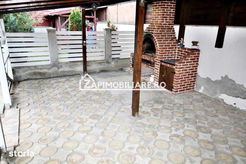 Casă cu 4 camere cu Teren 350 Mp în Corunca