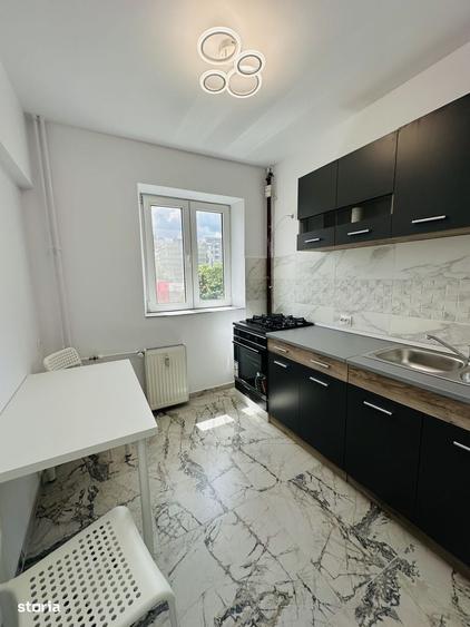 Apartament cu 2 camere decomandat în Basarabia