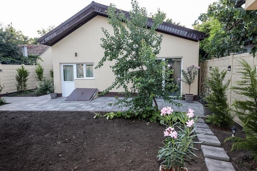 Apartament cu 4 camere decomandat în Central