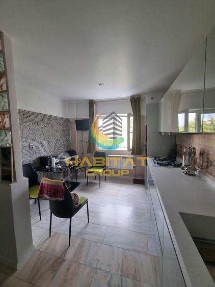 Apartament cu 2 camere semidecomandat în Olteniței