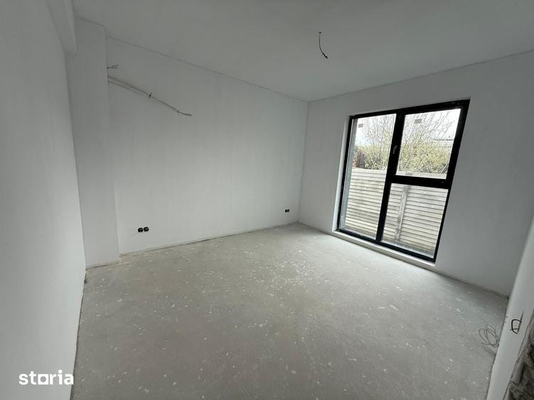 Apartament cu 2 camere în Mihai Bravu