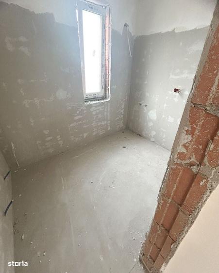 Apartament cu 4 camere în Moșnița Nouă
